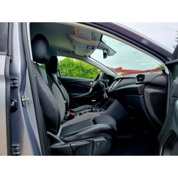 Opel Grandland X  SUV 2017,  1.2 benzyna - Na sprzedaż za 41 900 zł - Szczecin - zdjęcie 11