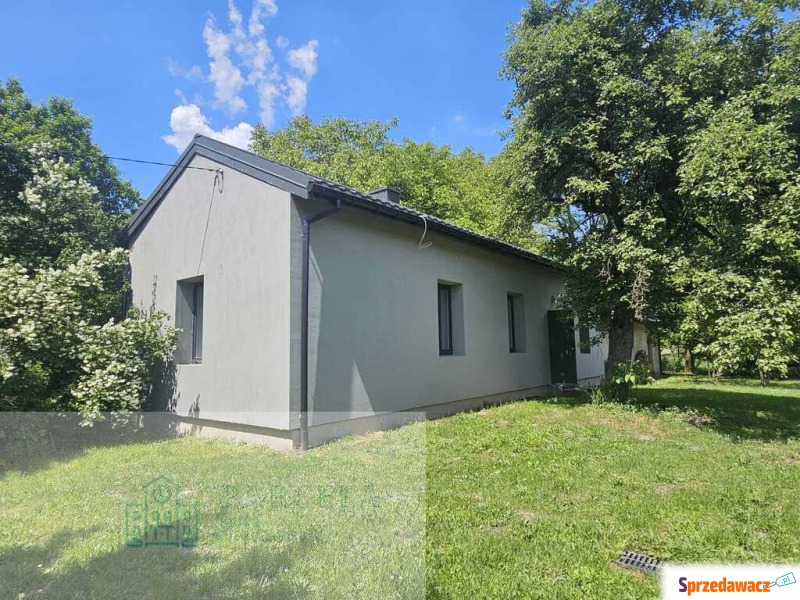 Sprzedam dom Radomsko - ,  pow.  80 m2,  działka:   2500 m2