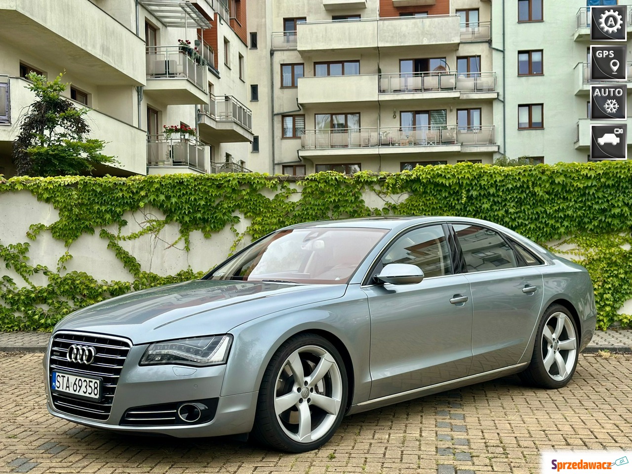 Audi A8 2011