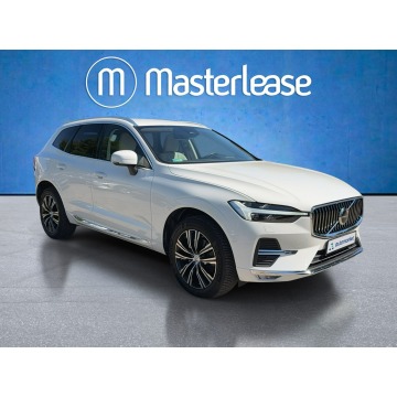 Volvo   SUV 2022,  2.0 benzyna, automat - Na sprzedaż za 169 850 zł - Warszawa - zdjęcie 3