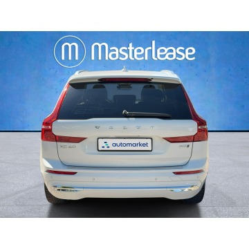 Volvo   SUV 2022,  2.0 benzyna, automat - Na sprzedaż za 169 850 zł - Warszawa - zdjęcie 6