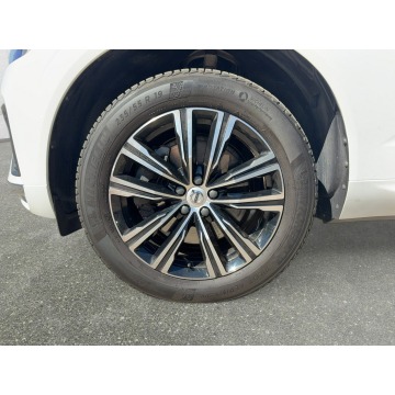 Volvo   SUV 2022,  2.0 benzyna, automat - Na sprzedaż za 169 850 zł - Warszawa - zdjęcie 9