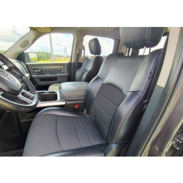 Dodge RAM 2017,  3.6 benzyna, automat - Na sprzedaż za 115 000 zł - Harklowa - zdjęcie 12