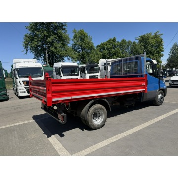 Iveco Daily 2018,  3.0 diesel, automat - Na sprzedaż za 104 000 zł - Kozerki - zdjęcie 3