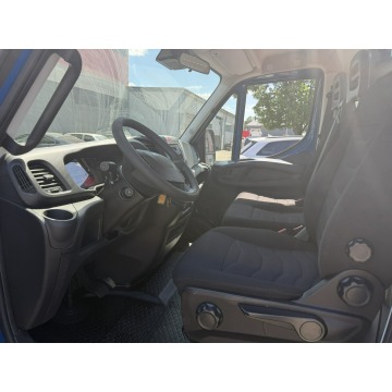 Iveco Daily 2018,  3.0 diesel, automat - Na sprzedaż za 104 000 zł - Kozerki - zdjęcie 5
