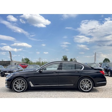 BMW Seria 7  Sedan/Limuzyna 2018,  4.4 benzyna, automat - Na sprzedaż za 164 900 zł - Michałowice-Wieś - zdjęcie 7