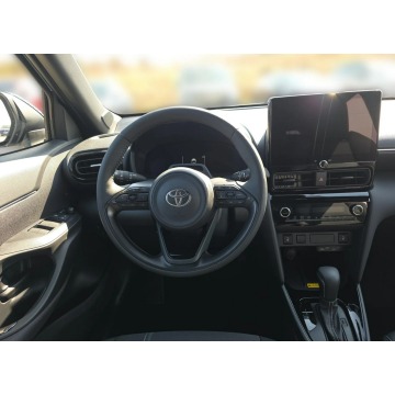 Toyota Yaris Cross  SUV 2026,  1.5 hybryda, automat - Na sprzedaż za 119 900 zł - Szczecinek - zdjęcie 3