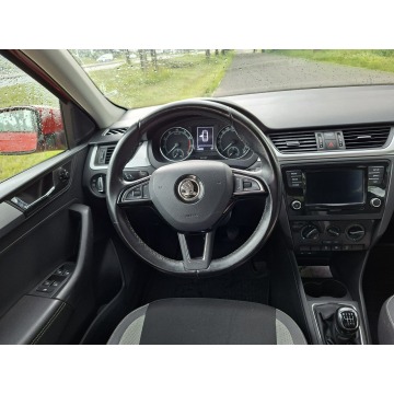 Skoda Rapid  Hatchback 2017,  1.0 benzyna - Na sprzedaż za 23 900 zł - Łódź - zdjęcie 2