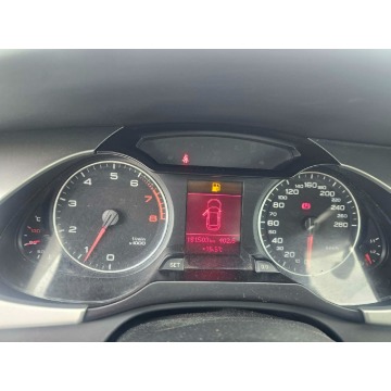 Audi A4  Kombi 2009,  1.8 benzyna - Na sprzedaż za 17 200 zł - Turek - zdjęcie 7