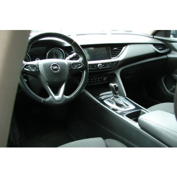 Opel Insignia  Kombi 2017,  2.0 diesel, automat - Na sprzedaż za 43 900 zł - Piła - zdjęcie 9