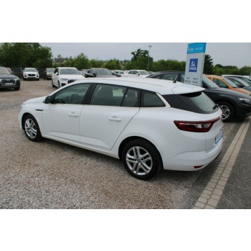 Renault Megane  Kombi 2017,  1.5 diesel - Na sprzedaż za 31 900 zł - Warszawa - zdjęcie 9
