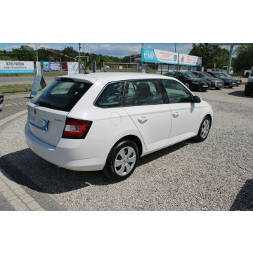 Skoda Fabia  Kombi 2016,  1.4 diesel - Na sprzedaż za 18 900 zł - Warszawa - zdjęcie 6