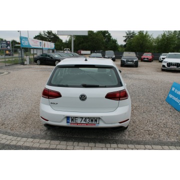 Volkswagen Golf  Hatchback 2019,  1.6 diesel - Na sprzedaż za 41 900 zł - Warszawa - zdjęcie 7