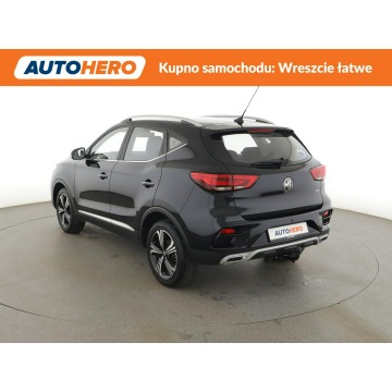 MG ZS  SUV 2023,  1.5 benzyna - Na sprzedaż za 56 300 zł - Warszawa - zdjęcie 4
