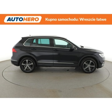 Volkswagen Tiguan  SUV 2016,  2.0 diesel, automat - Na sprzedaż za 69 000 zł - Warszawa - zdjęcie 9
