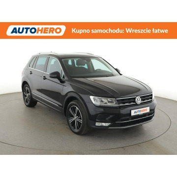 Volkswagen Tiguan  SUV 2016,  2.0 diesel, automat - Na sprzedaż za 69 000 zł - Warszawa - zdjęcie 10