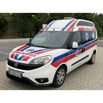 Fiat Doblo 2016 Ambulans oryginalna karetka 2.0JTD - Pojazdy specjalistyczne - Gostyń - zdjęcie 3