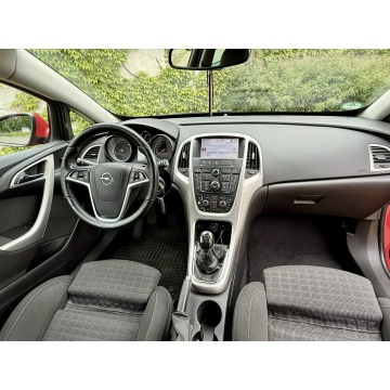 Opel Astra  Coupe/Sportowy 2013,  1.6 benzyna - Na sprzedaż za 29 800 zł - Tarnowskie Góry - zdjęcie 6