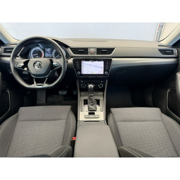 Skoda Superb  Liftback 2020,  2.0 benzyna, automat - Na sprzedaż za 97 900 zł - Wrocław - zdjęcie 4