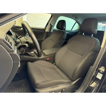 Skoda Superb  Liftback 2020,  2.0 benzyna, automat - Na sprzedaż za 97 900 zł - Wrocław - zdjęcie 12