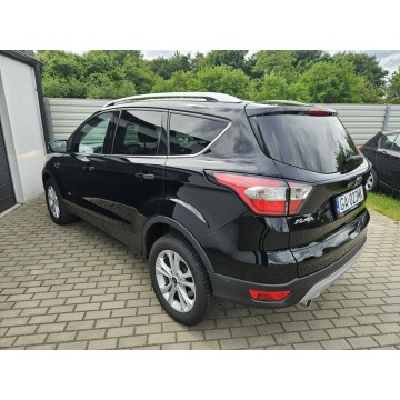 Ford Kuga  SUV 2017,  2.0 diesel - Na sprzedaż za 49 800 zł - Gdynia - zdjęcie 2