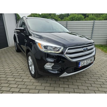 Ford Kuga  SUV 2017,  2.0 diesel - Na sprzedaż za 49 800 zł - Gdynia - zdjęcie 5