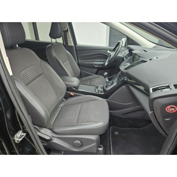 Ford Kuga  SUV 2017,  2.0 diesel - Na sprzedaż za 49 800 zł - Gdynia - zdjęcie 7