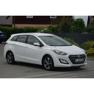 Hyundai i30 - 1.6CRDI Navi Kamera 2016r 2 KPL KÓŁ Sprowadzony Opłacony