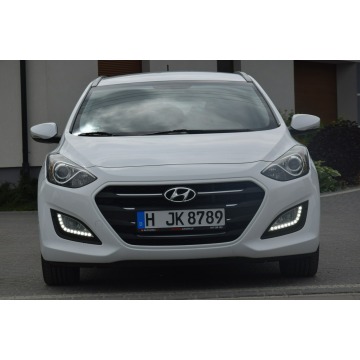 Hyundai i30  Kombi 2016,  1.6 diesel - Na sprzedaż za 27 900 zł - Majdan Sieniawski - zdjęcie 3