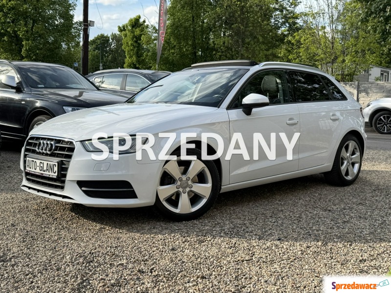 Audi A3  Liftback 2015,  2.0 diesel, automat - Na sprzedaż za 53 900 zł - Ruda Śląska