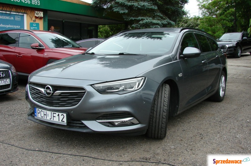 Opel Insignia  Kombi 2017,  2.0 diesel, automat - Na sprzedaż za 43 900 zł - Piła