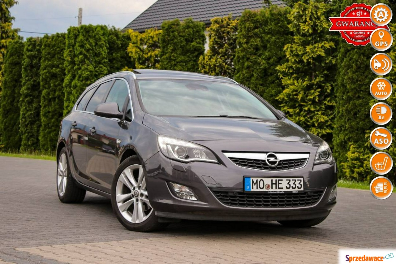 Opel Astra 2011