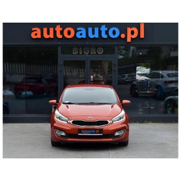 Kia Ceed  Hatchback 2013,  1.6 benzyna - Na sprzedaż za 25 900 zł - Warszawa - zdjęcie 2