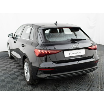 Audi A3  Hatchback 2024,  1.5 benzyna, automat - Na sprzedaż za 115 800 zł - Gdynia - zdjęcie 4