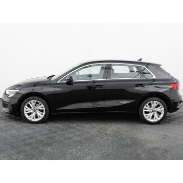 Audi A3  Hatchback 2024,  1.5 benzyna, automat - Na sprzedaż za 115 800 zł - Gdynia - zdjęcie 8