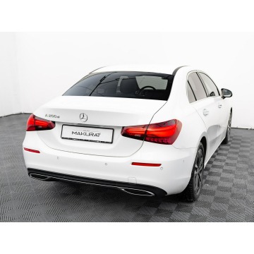 Mercedes - Benz A-klasa  Sedan/Limuzyna 2023,  2.0 diesel, automat - Na sprzedaż za 102 500 zł - Gdańsk - zdjęcie 5