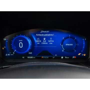 Ford Kuga  SUV 2022,  2.0 diesel, automat - Na sprzedaż za 102 850 zł - Gdynia - zdjęcie 12
