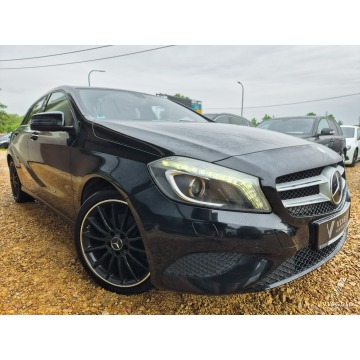 Mercedes - Benz A-klasa  Liftback 2014,  1.6 benzyna - Na sprzedaż za 41 499 zł - Tychy - zdjęcie 2