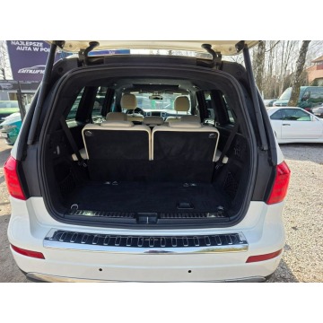Mercedes - Benz GL-klasa  SUV 2016,  3.0 benzyna, automat - Na sprzedaż za 94 900 zł - Łódź - zdjęcie 11