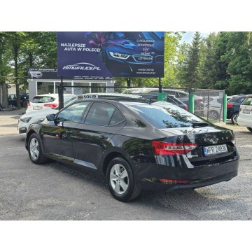 Skoda Superb  Sedan/Limuzyna 2022,  2.0 diesel - Na sprzedaż za 68 500 zł - Łódź - zdjęcie 7