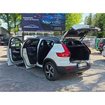 Volvo   SUV 2021,  2.0 benzyna, automat - Na sprzedaż za 108 999 zł - Łódź - zdjęcie 7