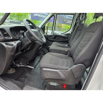 Iveco Daily 2016,  2.3 diesel, automat - Na sprzedaż za 62 500 zł - Łódź - zdjęcie 12