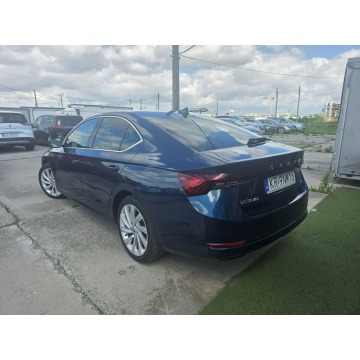 Skoda Octavia  Sedan/Limuzyna 2020,  2.0 diesel, automat - Na sprzedaż za 59 900 zł - Kraków - zdjęcie 7