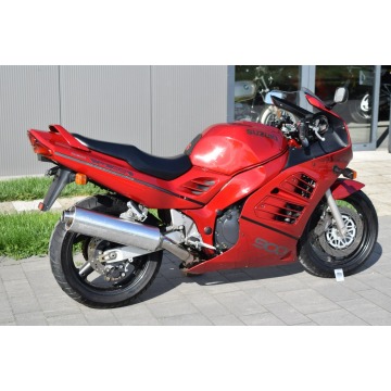 Suzuki RF - bardzo ładny stan, dok. na km, ks... - Motocykle sportowe - Śrem - zdjęcie 1