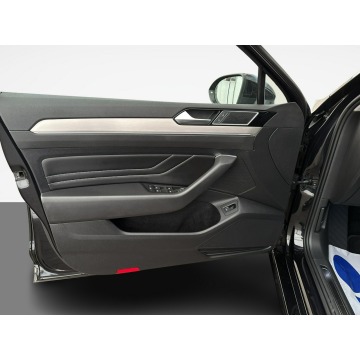 Volkswagen Passat 2021,  2.0 diesel, automat - Na sprzedaż za 85 900 zł - Warszawa - zdjęcie 10