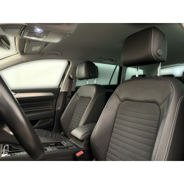Volkswagen Passat 2021,  2.0 diesel, automat - Na sprzedaż za 85 900 zł - Warszawa - zdjęcie 11