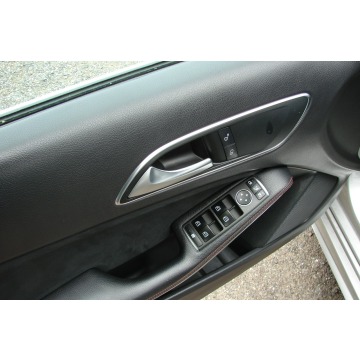 Mercedes - Benz A-klasa  Hatchback 2013,  1.6 benzyna - Na sprzedaż za 39 900 zł - Piła - zdjęcie 7