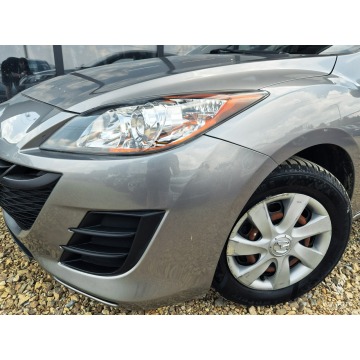 Mazda 3  Hatchback 2010,  1.6 benzyna - Na sprzedaż za 18 399 zł - Tychy - zdjęcie 3