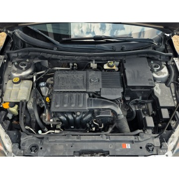 Mazda 3  Hatchback 2010,  1.6 benzyna - Na sprzedaż za 18 399 zł - Tychy - zdjęcie 7