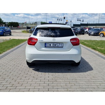Mercedes - Benz A-klasa  Hatchback 2012,  1.6 benzyna, automat - Na sprzedaż za 47 500 zł - Strobice - zdjęcie 8